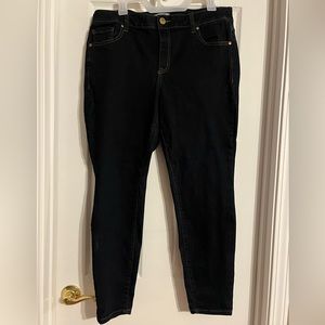 Lane Bryant Signature Fit Skinny Jeans Size 18